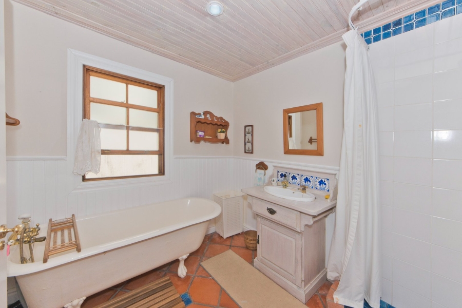 5 Bedroom Property for Sale in Belvedere Estate Western Cape